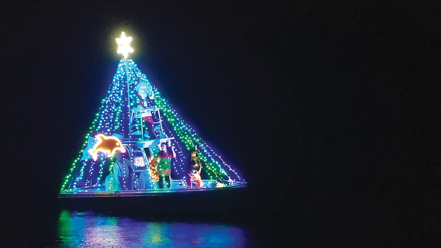 Palm Valley Boat Parade tradition continues despite challenging weather